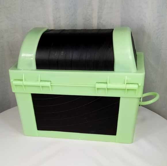 Ryans Word Glow In Dark The Dark Ghost Treasure Chest (Chest Only) - Picture 9 of 11